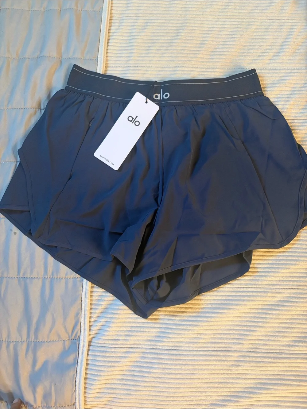 ALO Yoga Women’s Navy Blue Athletic Shorts